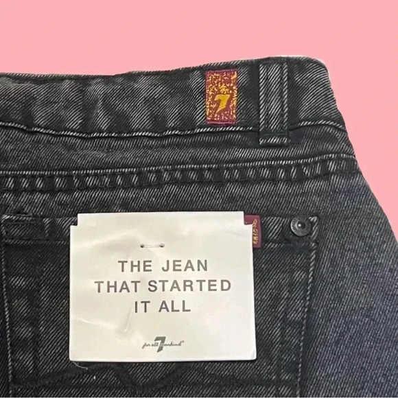 7 For All Mankind Size 28” Women’s Jeans Black Denim Short - Picture 7 of 9